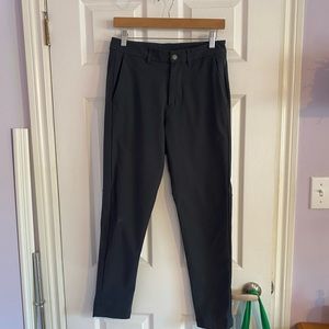 Lululemon mens Commission 28 charcoal pants